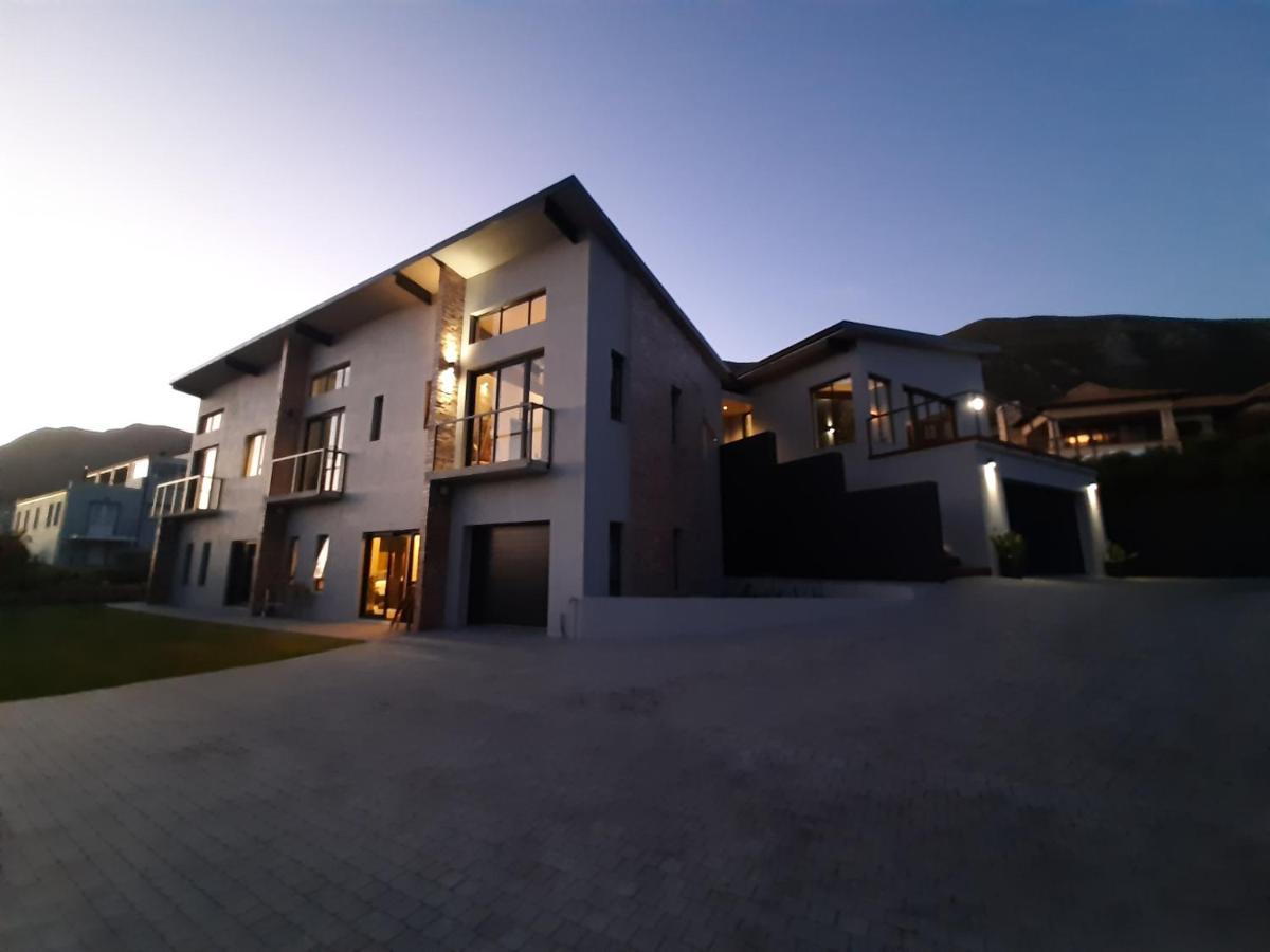 Black Eagle Self-Catering Accommodation, Hermanus Zewnętrze zdjęcie